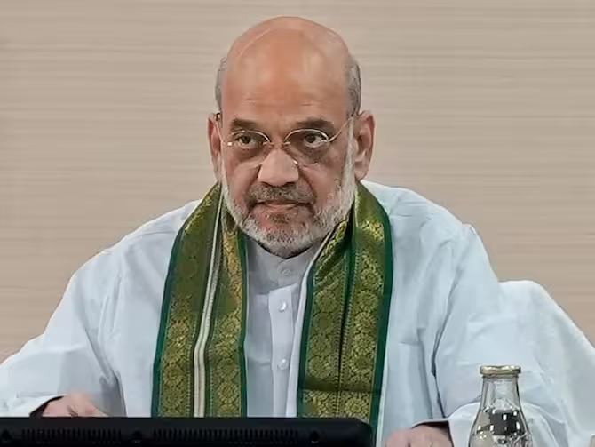 Amit Shah will not be able to flag off Parivartan Yatra, Congress takes a dig