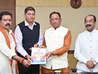 CM Sai handed over manifesto to Chief Secretary to fulfill 'Modi's guarantee'